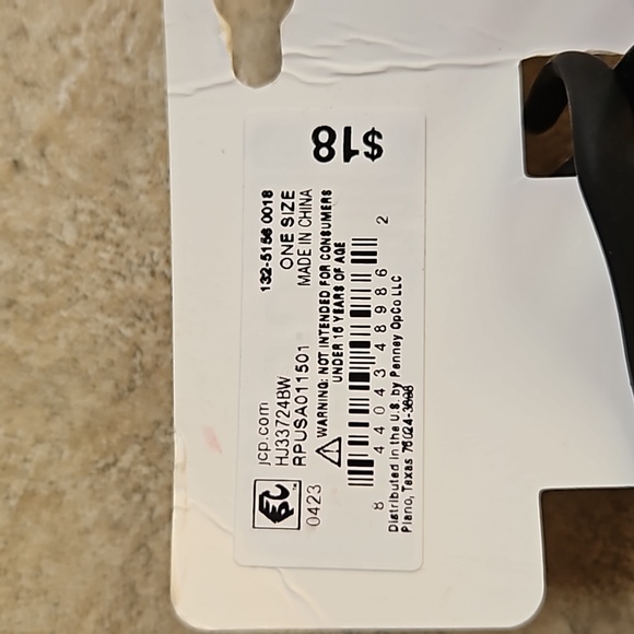 1/$5 or 3/$10 NWT a.n.a Black & White Large Claw 2-pc. Hair Clip - Picture 5 of 6